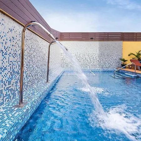 Vakantiehuis Neptuno Con02308 Cyb Calella
